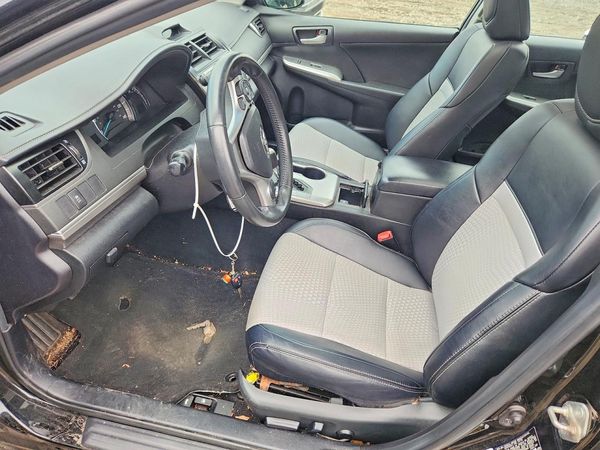 2014 TOYOTA CAMRY — DENT