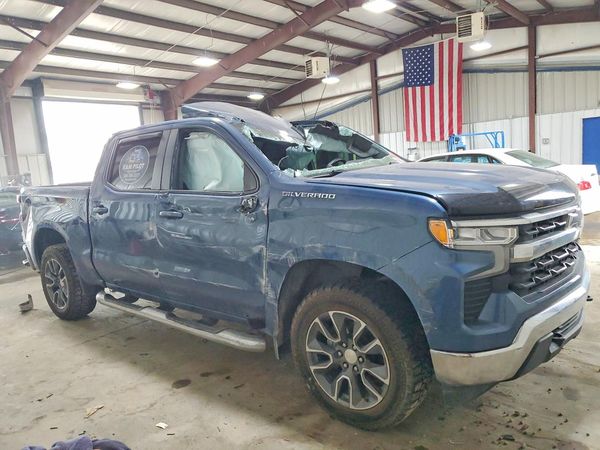 2024 CHEVROLET SILVERADO LT-L — Passenger 3/4