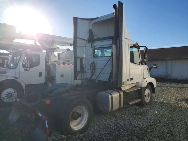 2016 VOLVO VNL — PSRA