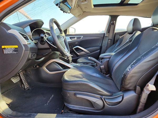 2012 HYUNDAI VELOSTER GLS(Middle grade) — DENT
