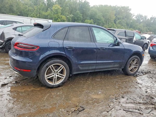 2017 PORSCHE MACAN — PSRA