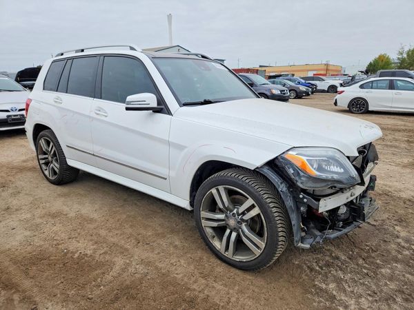2015 MERCEDES-BENZ GLK GLK250 BLUETEC 4-MATIC — Passenger 3/4