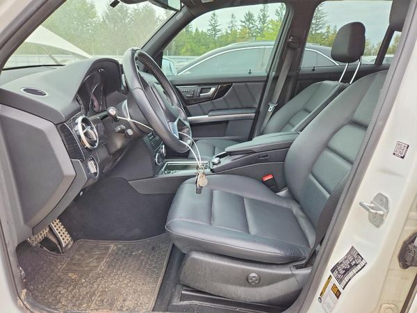 2015 MERCEDES-BENZ GLK GLK250 BLUETEC 4-MATIC — DENT