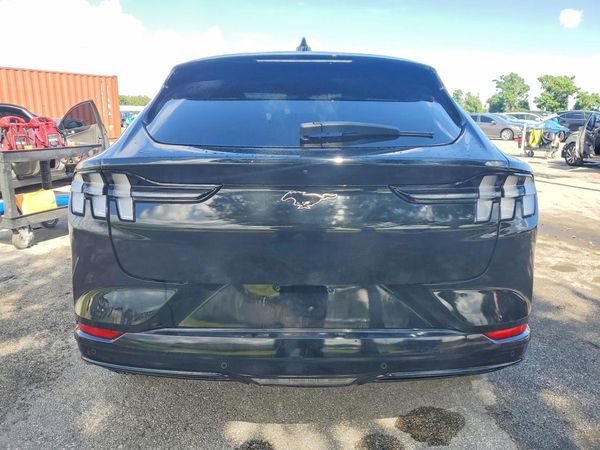 2022 FORD MUSTANG Premium — DIRR