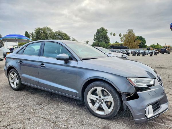 2018 AUDI A3 — Passenger 3/4