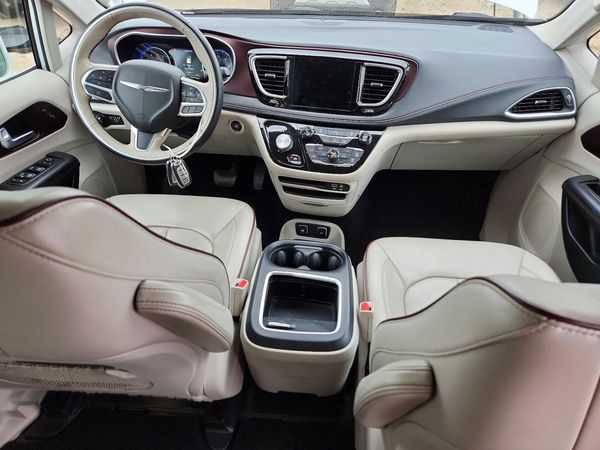 2018 CHRYSLER PACIFICA Limited — CKPT