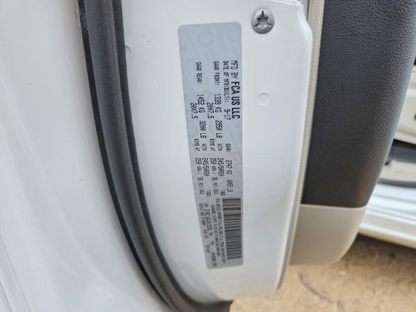 2018 CHRYSLER PACIFICA Limited — VINS