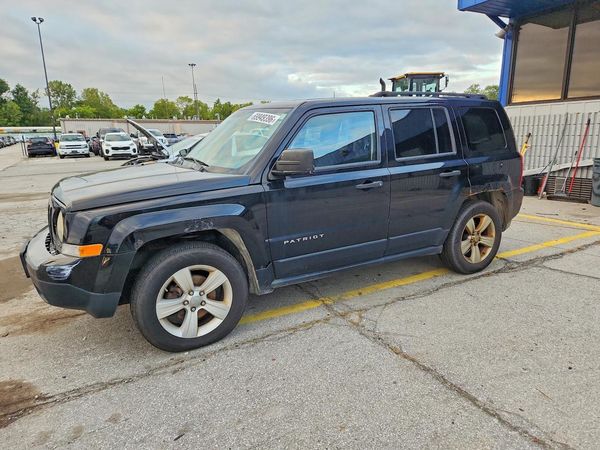 2012 JEEP PATRIOT — DSFA — Front 3/4