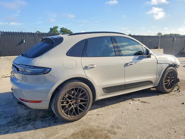 2021 PORSCHE MACAN GTS — PSRA