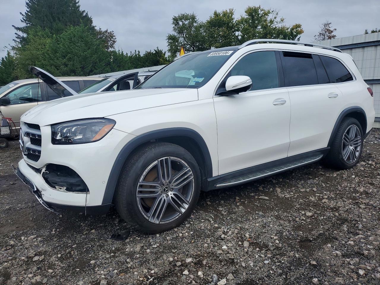2021 MERCEDES-BENZ GLS-CLASS GLS450-4M — Front 3/4