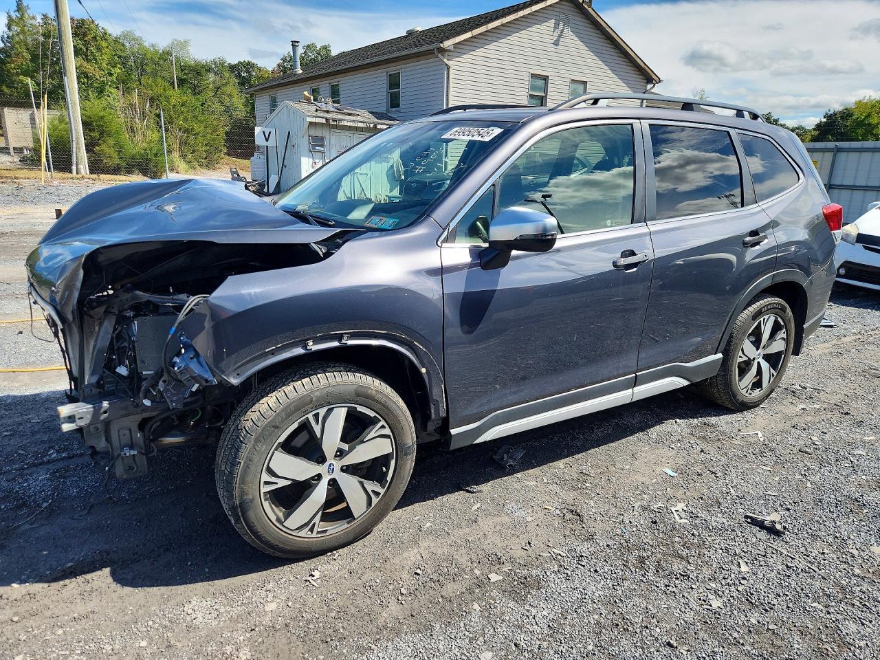 2020 SUBARU FORESTER Trg+ES+NAVI(HK)+KA — Front 3/4