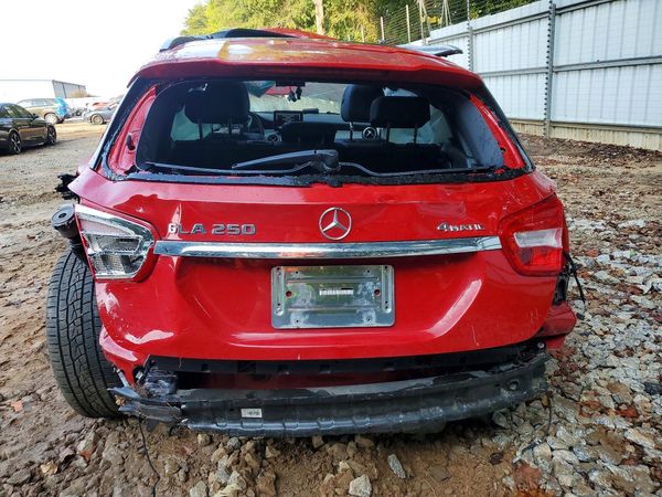 2018 MERCEDES-BENZ GLA-CLASS GLA250-4M — DIRR