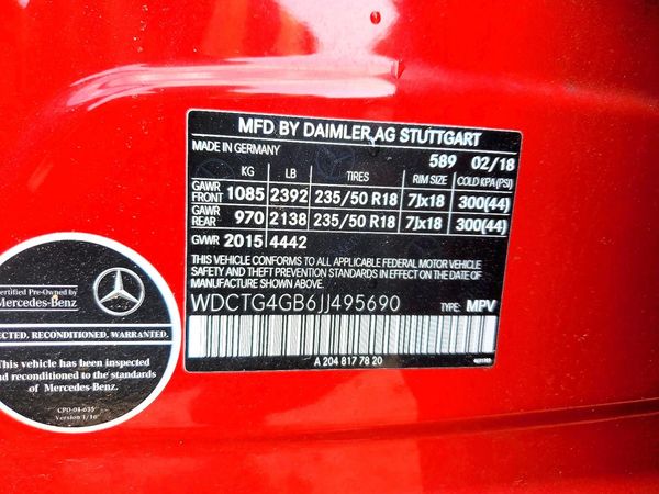 2018 MERCEDES-BENZ GLA-CLASS GLA250-4M — VINS