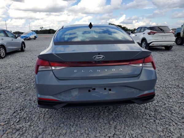 2021 HYUNDAI ELANTRA Blue — DIRR