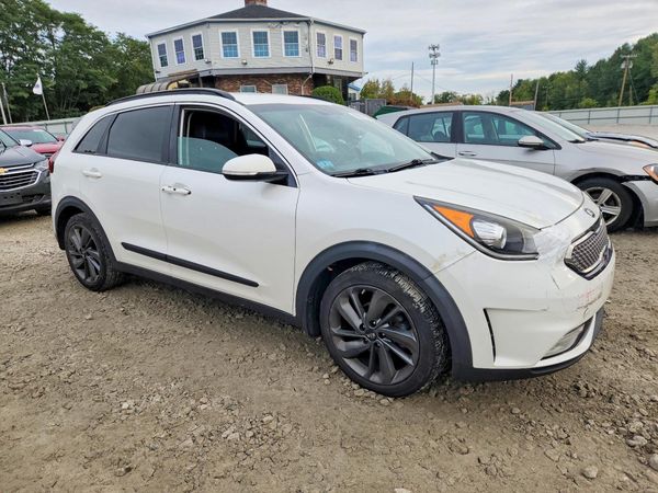 2017 KIA NIRO EX / EX Prem — Passenger 3/4
