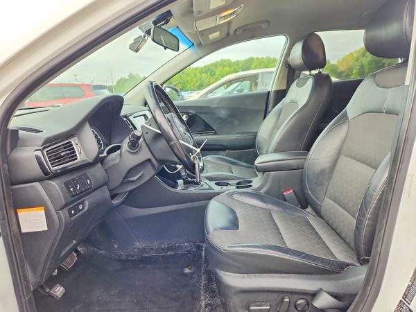 2017 KIA NIRO EX / EX Prem — DENT