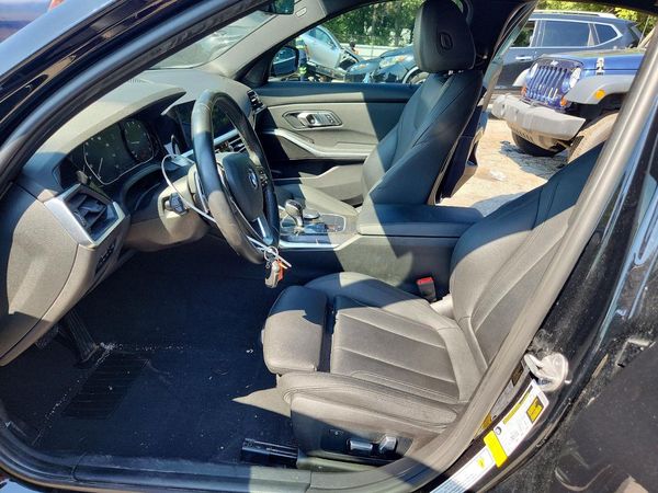 2021 BMW 330I — DENT