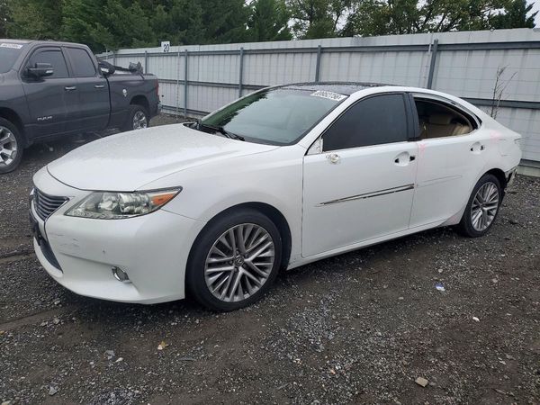 2013 LEXUS ES — DSFA — Front 3/4