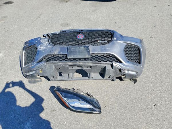 2020 JAGUAR E-PACE Checkered Flag — LOOS