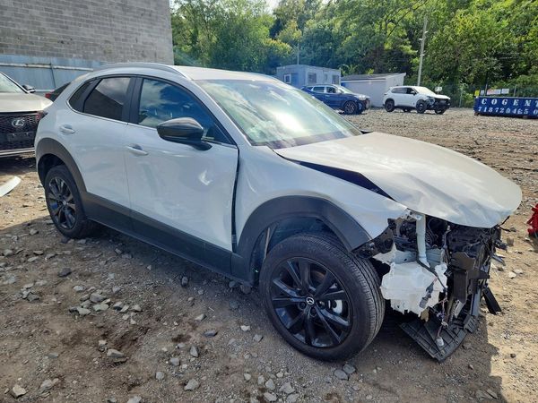 2025 MAZDA CX-30 Select Sport Package — Passenger 3/4
