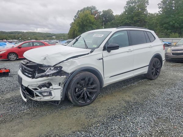2021 VOLKSWAGEN TIGUAN — DSFA — Front 3/4