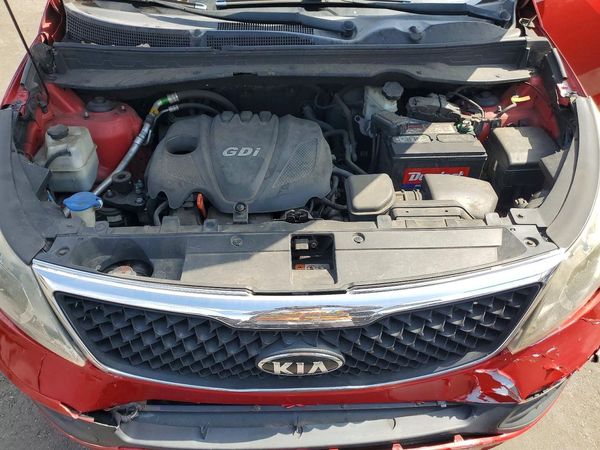 2015 KIA SPORTAGE GL - Middle-low — Engine bay