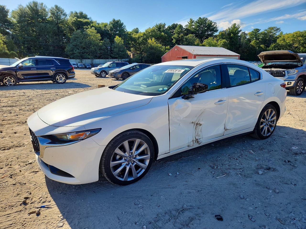 2023 MAZDA 3 Preferred Package — Front 3/4