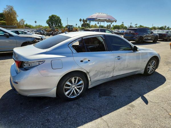 2016 INFINITI Q50 — PSRA