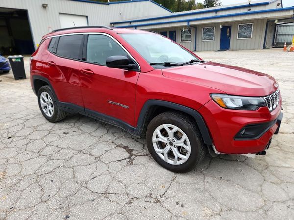 2025 JEEP COMPASS North, Latitude — Passenger 3/4