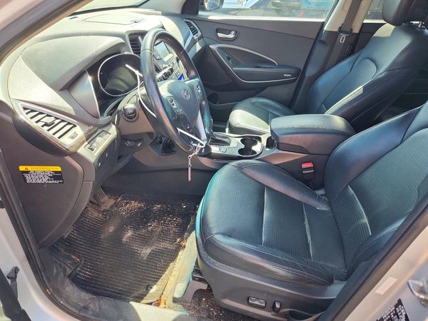 2013 HYUNDAI SANTA FE — DENT