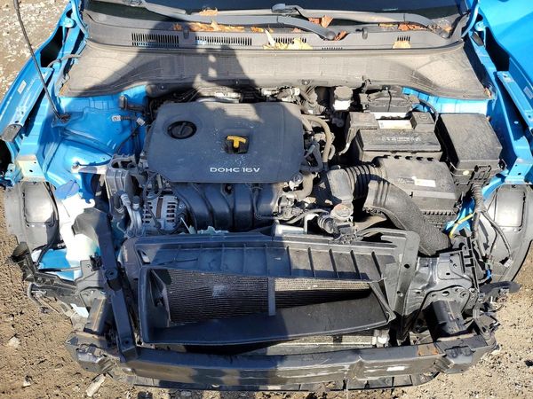 2019 HYUNDAI KONA SE — Engine bay