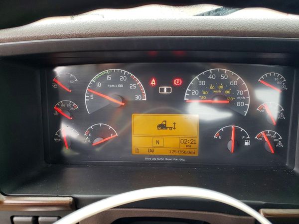 2018 VOLVO VN — ODOM