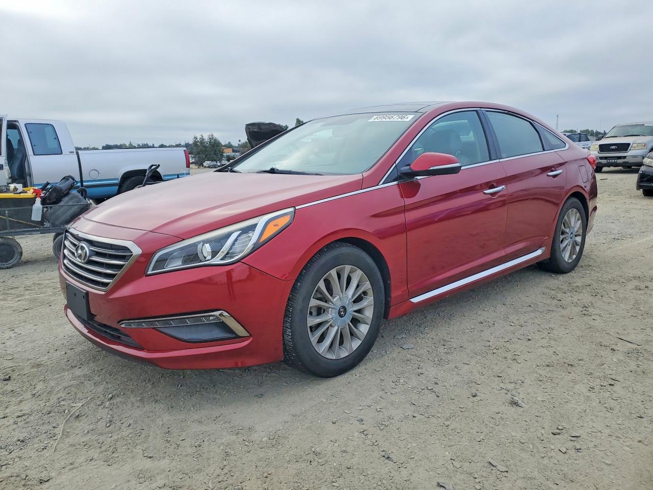 2015 HYUNDAI SONATA — Front 3/4