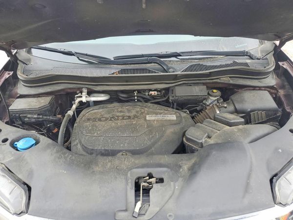 2016 HONDA PILOT EXL — Engine bay