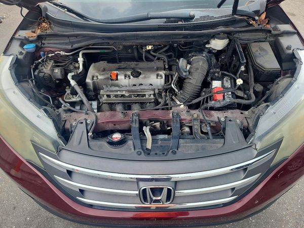 2013 HONDA CRV EX-L — Engine bay