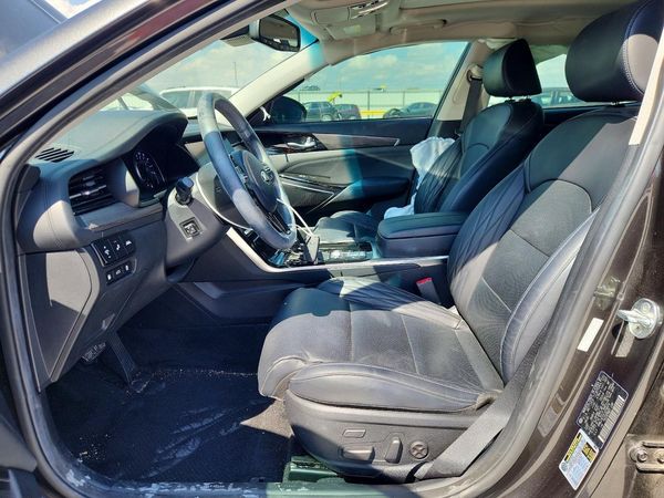 2020 KIA CADENZA Technology — DENT