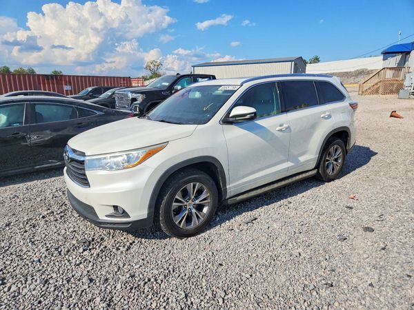 2015 TOYOTA HIGHLANDER — DSFA — Front 3/4