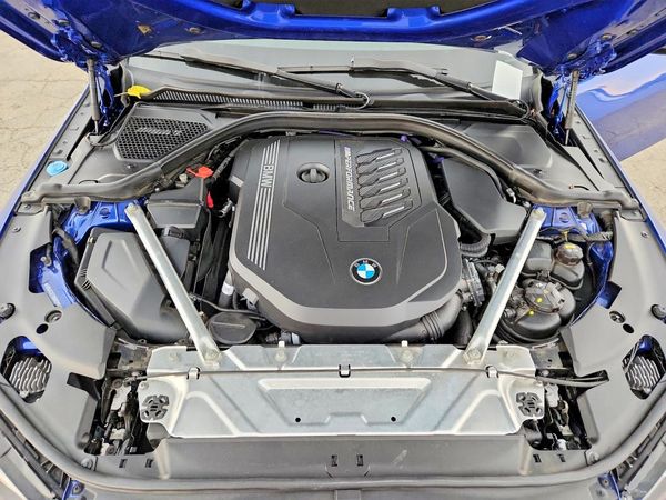 2021 BMW M4 — Engine bay