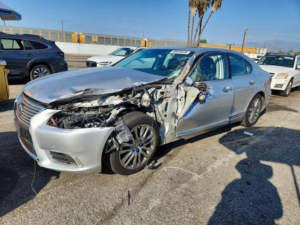 2014 LEXUS LS460 460 — Front 3/4