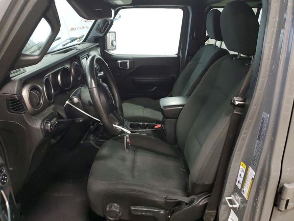 2019 JEEP WRANGLER Unlimited Sport — DENT