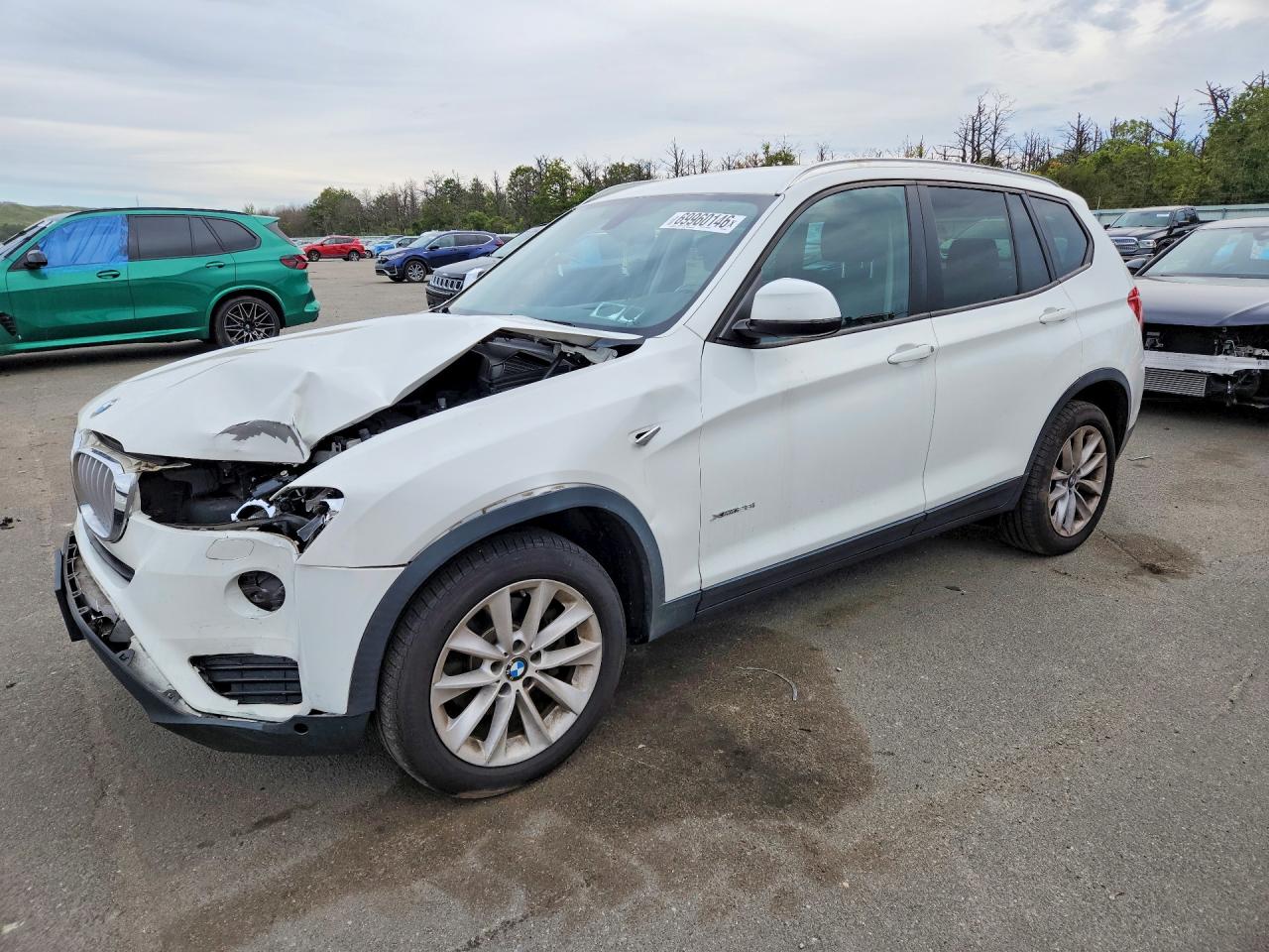2017 BMW X3 xDrive28i — Front 3/4