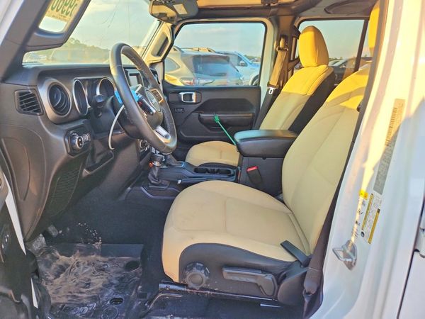 2020 JEEP GLADIATOR Sport — DENT