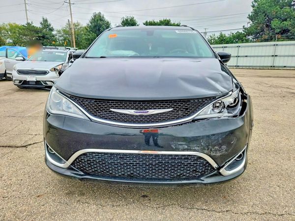 2019 CHRYSLER PACIFICA Touring L — DIRF