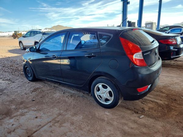 2013 HYUNDAI ACCENT GLS, GS — DSRA
