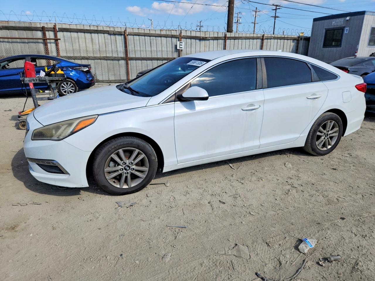 2015 HYUNDAI SONATA SE, ECO — Front 3/4