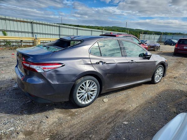 2020 TOYOTA CAMRY XLE — PSRA