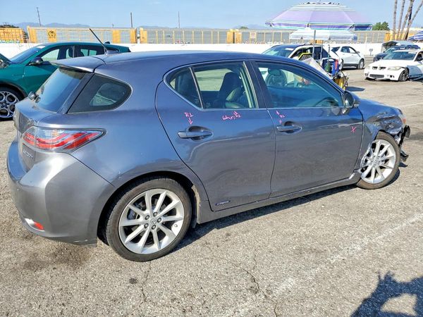 2013 LEXUS CT 200 200h — PSRA