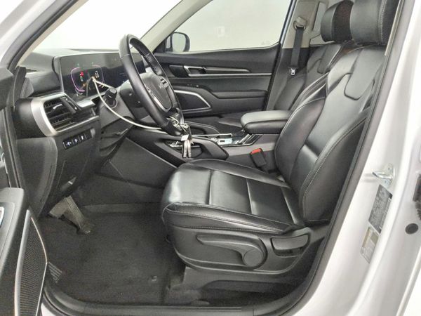 2025 KIA TELLURIDE LX — DENT
