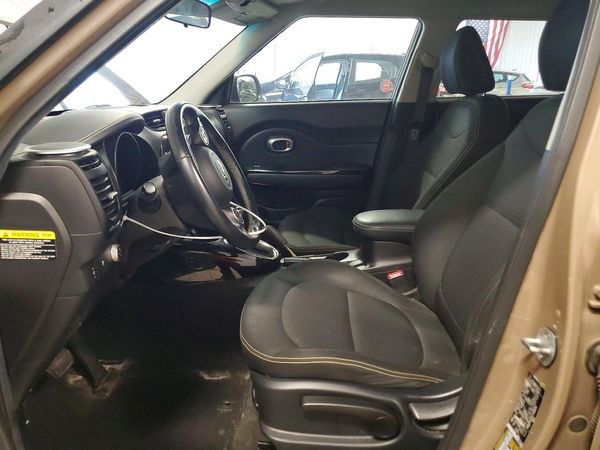 2015 KIA SOUL GLS(Middle grade) — DENT