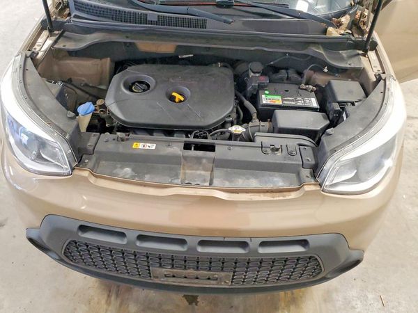 2015 KIA SOUL GLS(Middle grade) — Engine bay